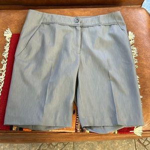 E P PRO Gray Size 10 Shorts with pockets, 100% Polyester, W 17”, L 20”